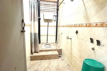 Flat PKNS, Kampung Kerinchi