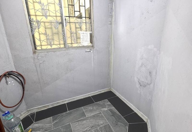 Pangsapuri Kristal (Crystal Tower), Taman Bukit Indah