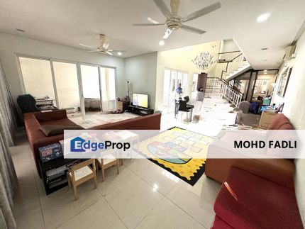 For Sale  2 Storey Superlink Jalan Polis Glenmarie Temasya Suria Shah Alam, Selangor, Glenmarie