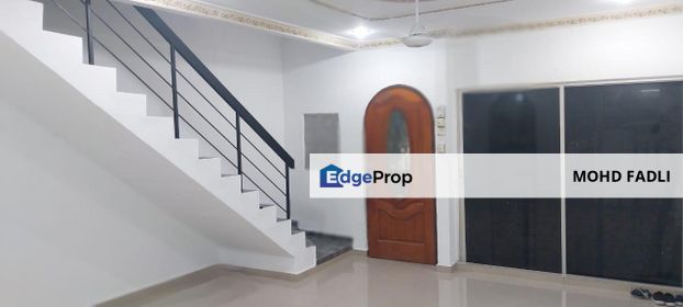 RUMAH TERES 2 TINGKAT • TAMAN SRI RAMPAI, SETAPAK, KL Freehold • Luas • Baru Dibaikpulih • Parking Luas!, Kuala Lumpur, Setapak