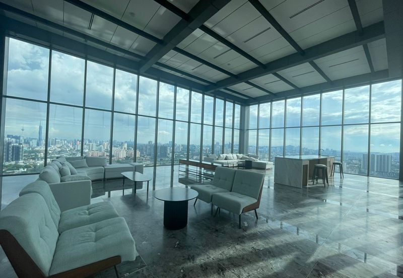 Kenwingston Platz Residence