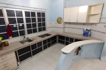 Heritage (Menara Warisan)