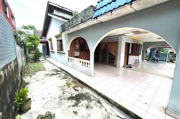 [FACING OPEN] Single STorey Bungalow Lorong Jambu Kg Seri Delima Jalan Kuching Kuala Lumpur
