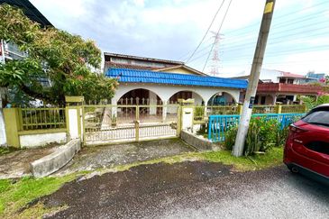 [FACING OPEN] Single STorey Bungalow Lorong Jambu Kg Seri Delima Jalan Kuching Kuala Lumpur
