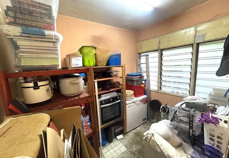 Taman Lembah Keramat AU5