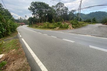 Kampung Sungai Lui