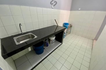 Apartment Pusat Komersil Seksyen 7 Shah Alam