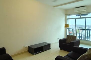 Villa Park Condominium