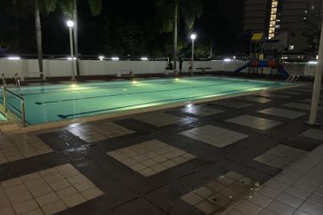 Angsana Apartment @ Taman Raintree