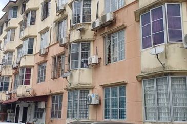 Desa Temenggong Apartment