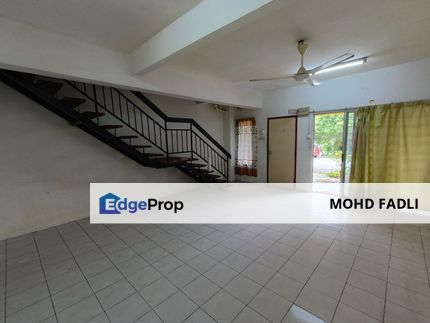 Double Storey Terrace House Taman Puncak Jalil, Seri Kembangan, Selangor, Selangor, Seri Kembangan