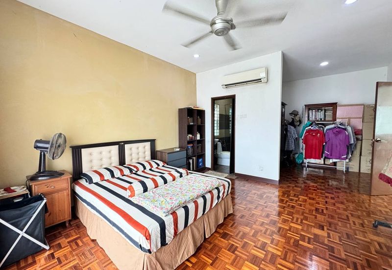 USJ Avenue @ USJ Heights