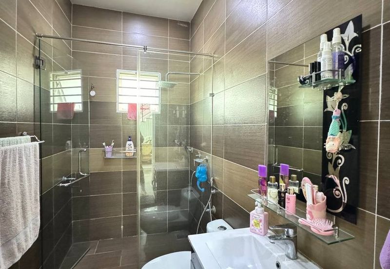 USJ Avenue @ USJ Heights