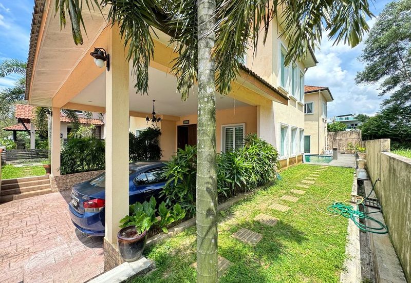 USJ Avenue @ USJ Heights