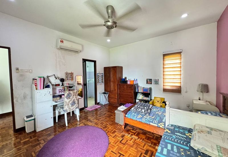 USJ Avenue @ USJ Heights