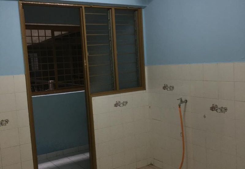 Tasik Heights Apartment