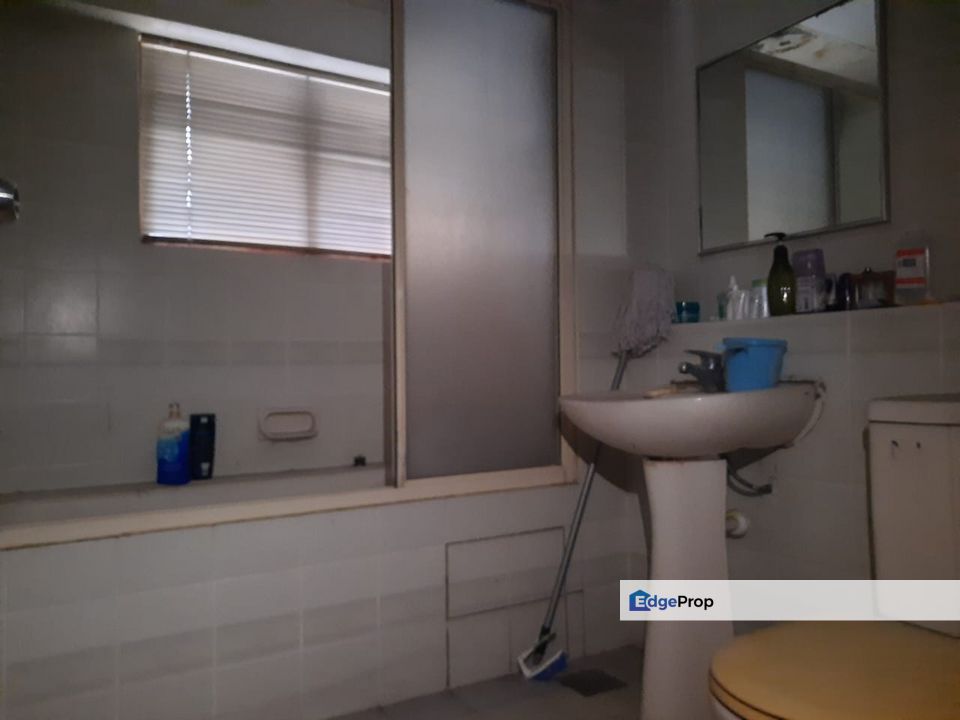 FOR SALE   3-Bedroom Condominium, Villa Puteri Condo, Jalan Tun Ismail, Kuala Lumpur, Kuala Lumpur, KL City