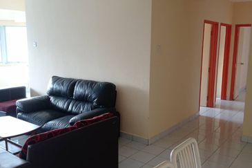 Heritage (Menara Warisan)