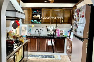 Sri Kinabalu Condominium