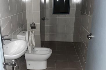 Residensi M Arisa Pelangi