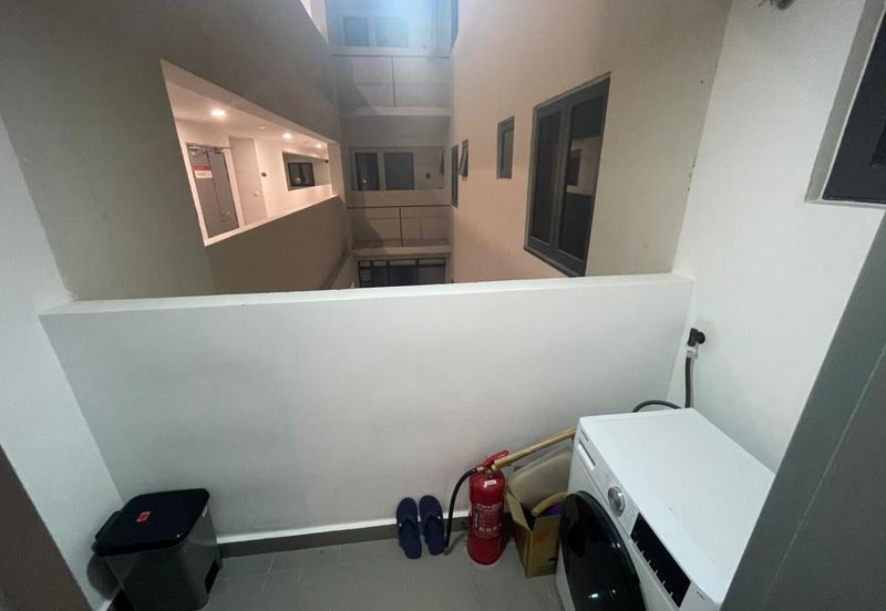 Residensi M Arisa Pelangi