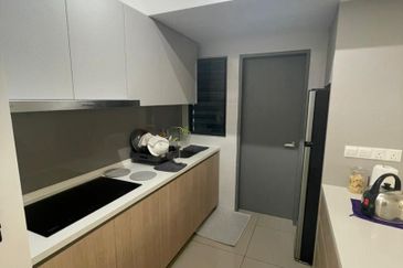 Residensi M Arisa Pelangi