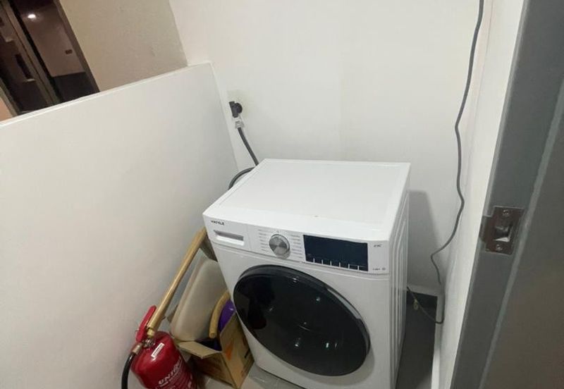 Residensi M Arisa Pelangi