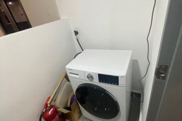 Residensi M Arisa Pelangi