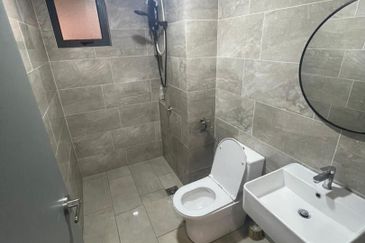 Residensi M Arisa Pelangi