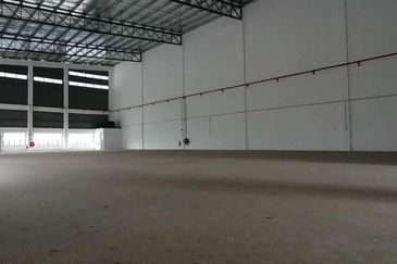 Showroom, Warehouse, Factory @ Jalan Enggang, Taman Keramat AU For Rent