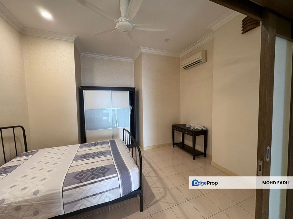 FOR SALE   2-Bedroom Service Residence (Penthouse-Level), Amcorp Serviced Suites, Petaling Jaya, Selangor, Selangor, Petaling Jaya