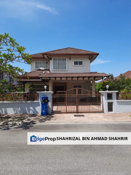 Double Storey Bungalow D'Pingiran Kota Kemuning Shah Alam, Selangor, Kota Kemuning