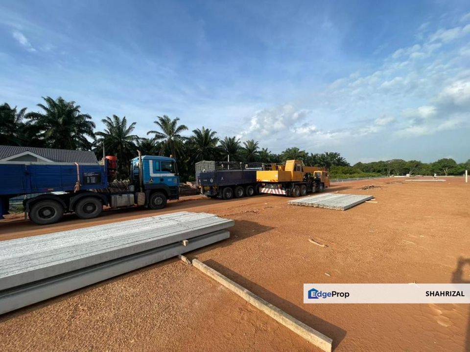 Single Storey Kampung Lombong Timah 3 Seksyen 29, Shah Alam, Selangor, Shah Alam