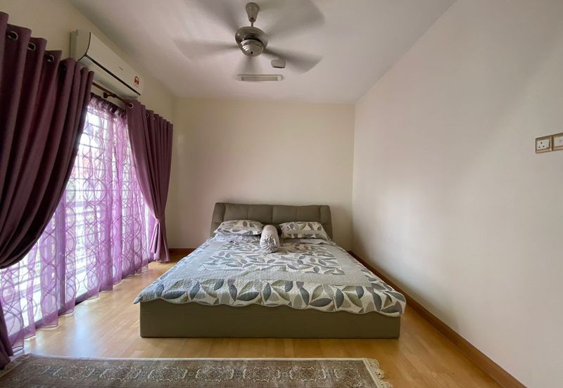 BANDAR ENSTEK (JENTAYU)