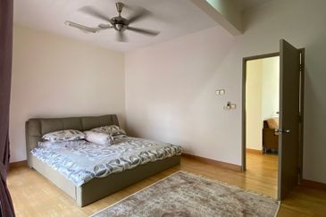 BANDAR ENSTEK (JENTAYU)