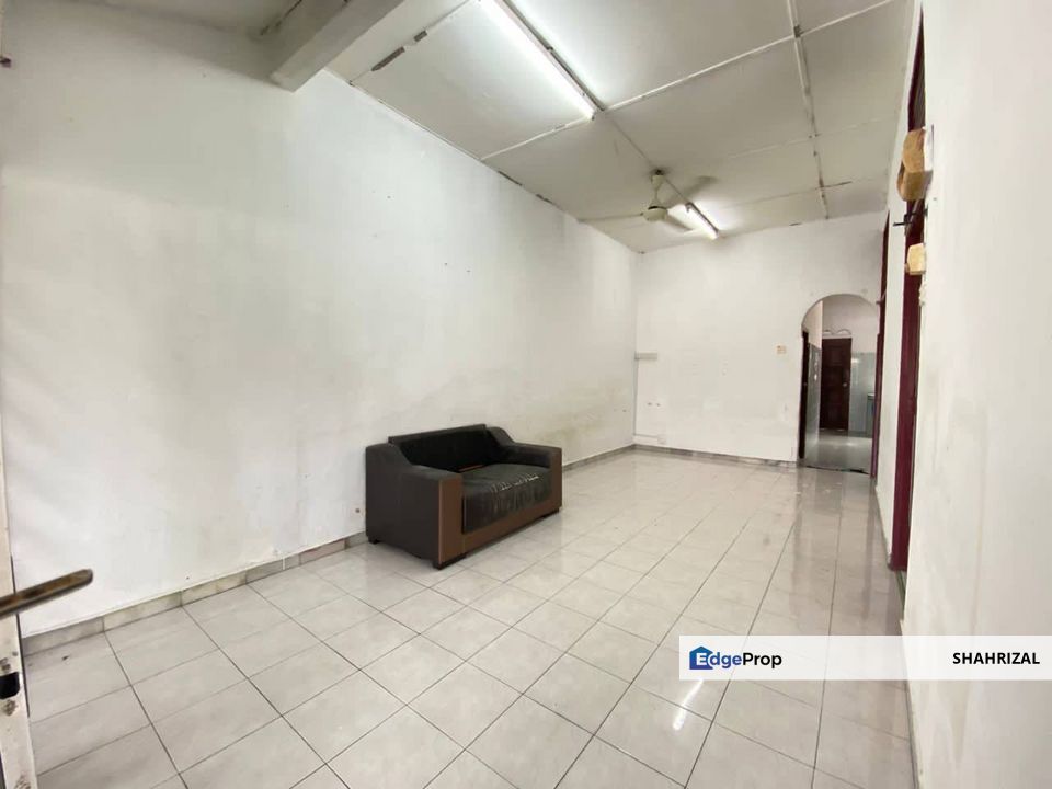 Teres Setingkat Jalan Sungai Puloh, Taman Cempaka Sari, Klang., Selangor, Klang