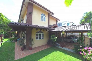 2 Storey Bungalow (Corner) Bukit Jelutong Shah Alam