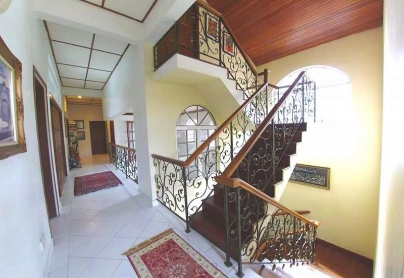 2 Storey Bungalow (Corner) Bukit Jelutong Shah Alam