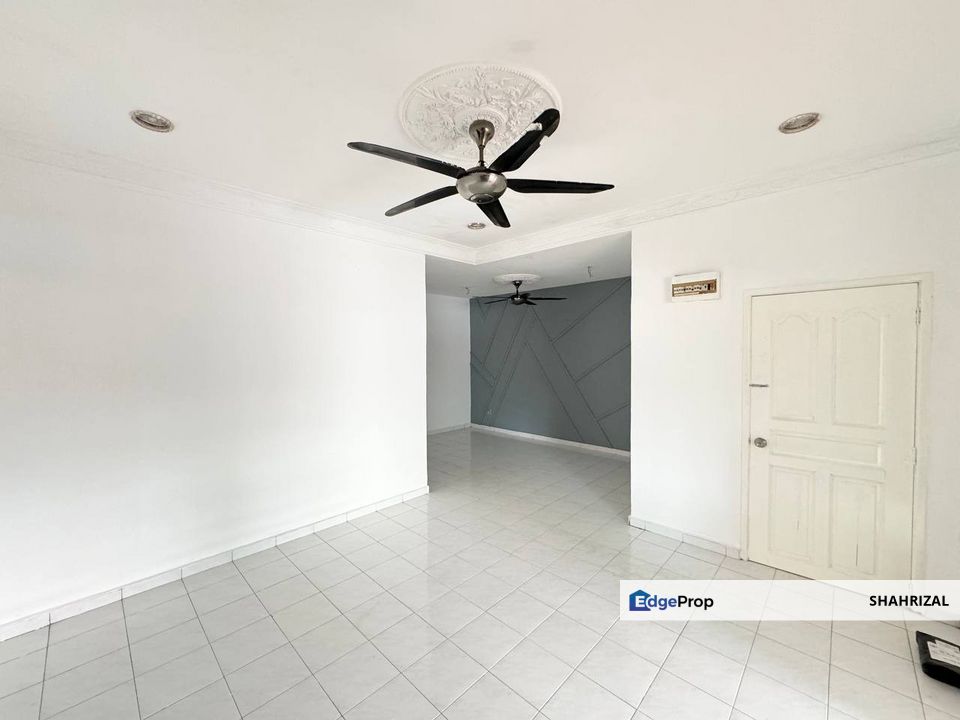 Double Storey Terrace Intermediate Taman Alamanda Senawang, Seremban, Negeri Sembilan, Seremban