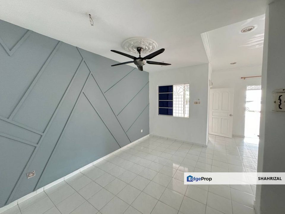 Double Storey Terrace Intermediate Taman Alamanda Senawang, Seremban, Negeri Sembilan, Seremban