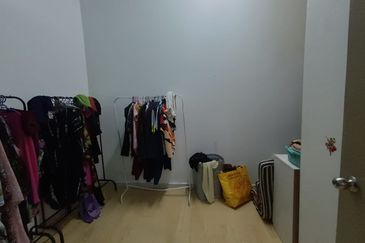 Pulau Indah ( Pulau Lumut )