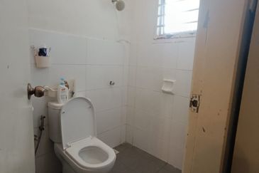 Pulau Indah ( Pulau Lumut )