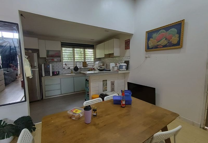 Pulau Indah ( Pulau Lumut )