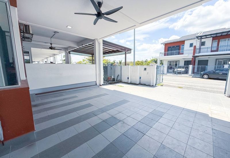 Jalan Teluk Panglima Garang 28/1