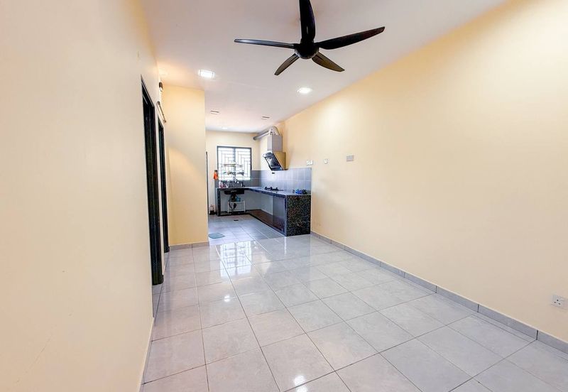 Jalan Teluk Panglima Garang 28/1