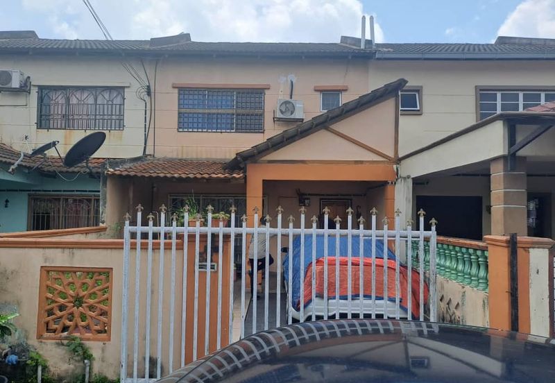 Taman Teluk Gedung Indah