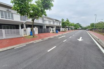 Seksyen 13, Shah Alam