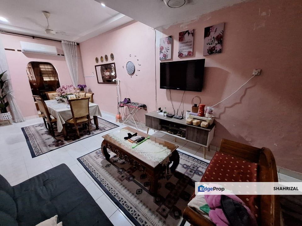 Rumah Cantik Sangat Untuk Dijual Di Taman Perwira, Sijangkang, T.P. Garang. , Selangor, Telok Panglima Garang