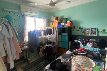 Akasia Apartment ( Setia Alam )