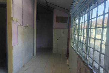 TAMAN BANDAR BARU MASJID TANAH